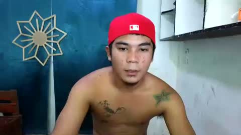 teahyun_yeongsu online show from November 2, 5:45 am