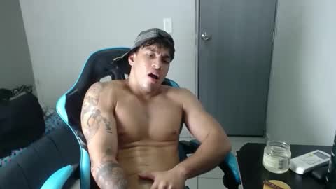 team23hot0 online show from November 24, 6:36 am