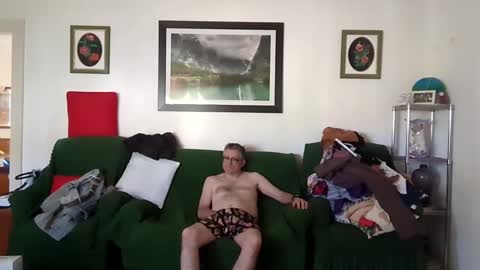 Theodore online show from January 12, 6:39 am