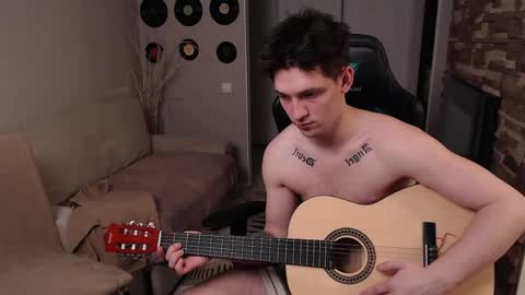 Teddy online show from April 12, 6:53 pm