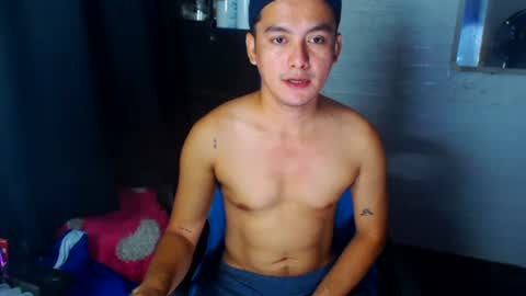 tempting_jon online show from May 1, 9:12 am