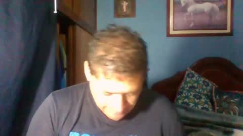 Snapshot of tender_eldelatienda chatting on December 4, 3:26 am Fabio Canavaro online show from December 4, 3:26 am