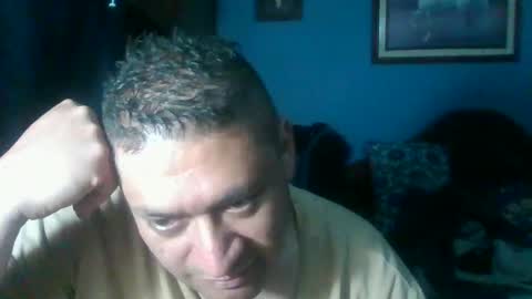 Snapshot of tender_eldelatienda chatting on December 10, 2:24 am Fabio Canavaro online show from December 10, 2:24 am