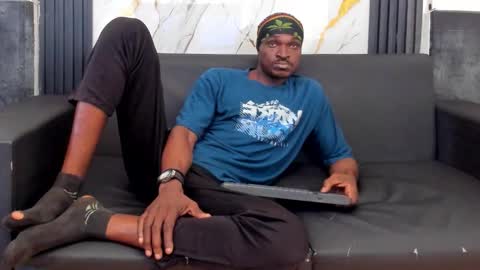 terranze_z online show from January 6, 8:13 pm