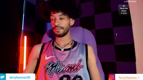 Terry online show from March 4, 6:04 pm