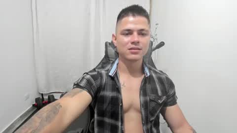 Teylor Fel online show from January 21, 12:25 am