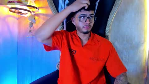 thaddeus king online show from November 1, 11:31 pm