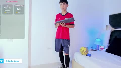 Thayler  online show from January 12, 11:28 am