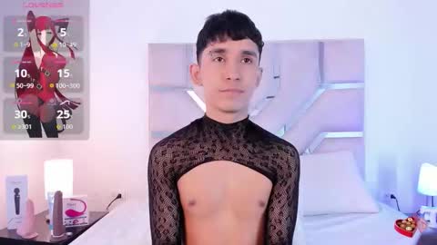 Thayler  online show from September 22, 11:54 am