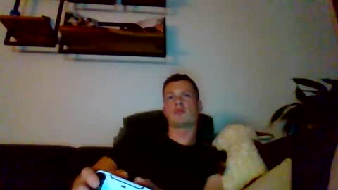 Dennis online show from April 7, 8:53 pm