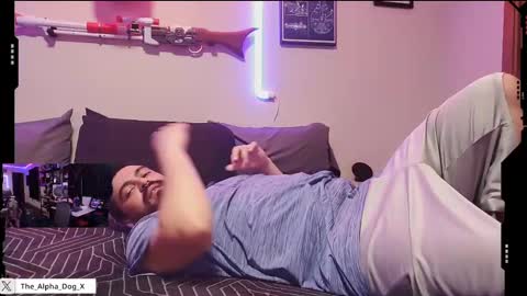 the_alpha_dog_xxx online show from February 22, 2:50 am