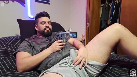 the_alpha_dog_xxx online show from December 6, 4:14 am