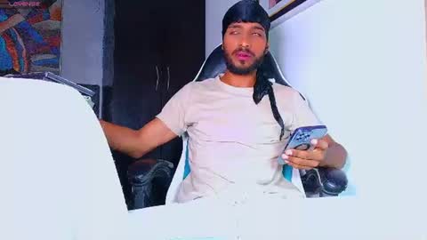 the dog lian online show from June 27, 12:22 pm