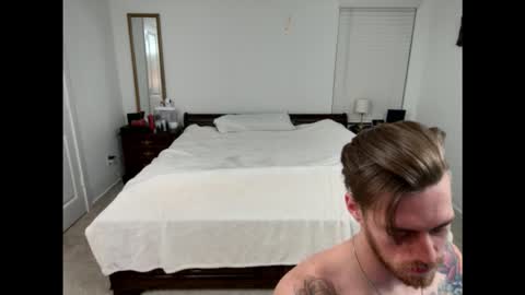 Lucas King online show from November 15, 3:08 am