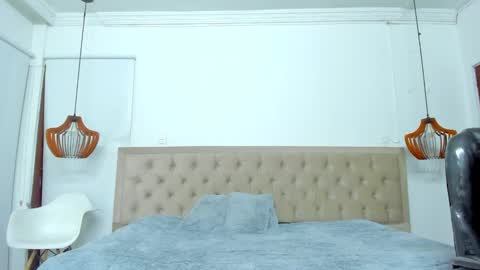   T H E    M A R K   K I N G online show from September 20, 7:58 pm