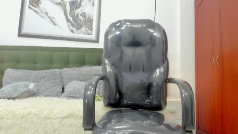   T H E    M A R K   K I N G online show from March 31, 5:47 pm