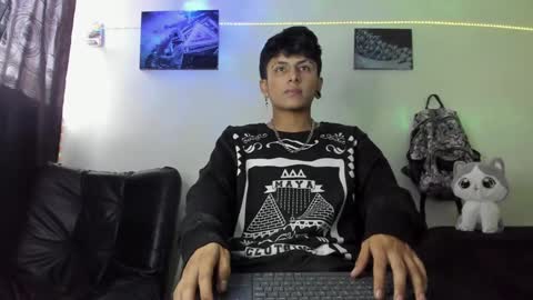 Danny online show from December 20, 9:39 pm