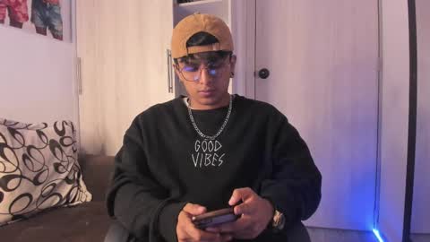 Danny online show from September 16, 4:13 am