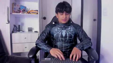 Danny online show from October 30, 1:19 am