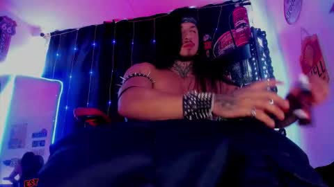 the beast master online show from December 15, 9:01 pm