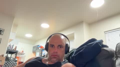 theBuzz777 online show from December 3, 12:16 am