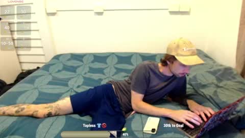 RickyLee online show from April 29, 9:03 am