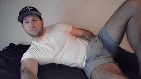 Theetwohander online show from February 3, 2:53 am