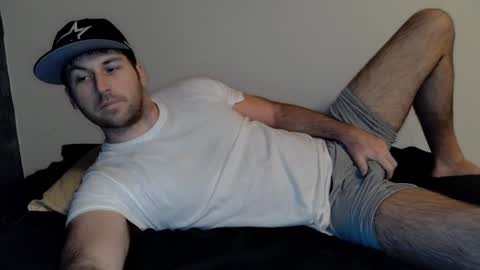 Theetwohander online show from January 2, 2:43 am