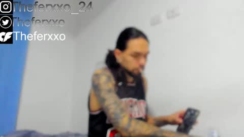 independent Model online show from November 18, 11:26 pm