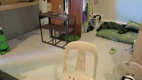 Green online show from April 3, 9:06 am