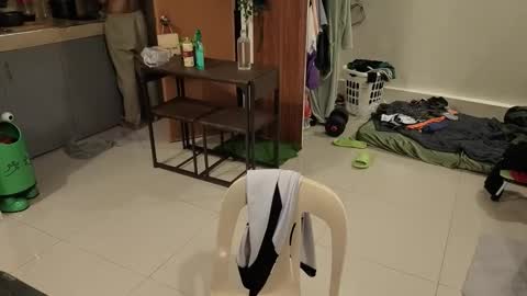 Green online show from April 7, 9:42 am