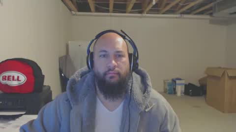 thehawaiian93 online show from February 12, 11:38 am