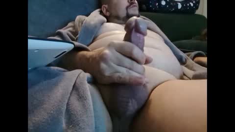 thehornyman916 online show from February 1, 11:37 pm