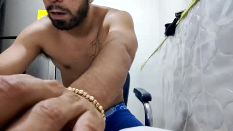 thehousedog online show from January 23, 12:35 am