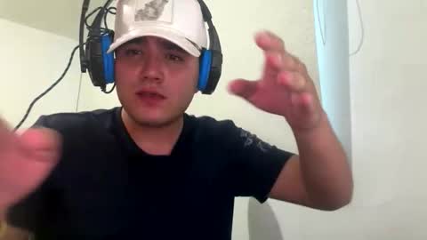 thelittlehot1 online show from April 22, 12:10 pm