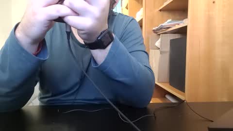 themoontiger online show from December 14, 9:11 pm