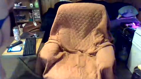 Snapshot of theneonraven chatting on September 16, 7:04 pm The Neon Raven online show from September 16, 7:04 pm