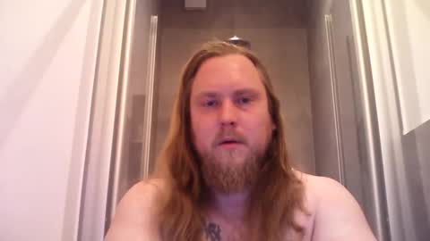 thenewdude1992 online show from November 7, 7:39 pm