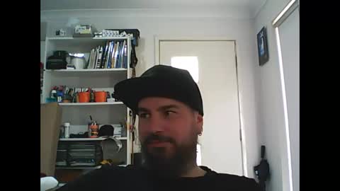 aussiebeard online show from March 4, 12:50 am