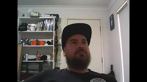 aussiebeard online show from March 2, 1:04 am