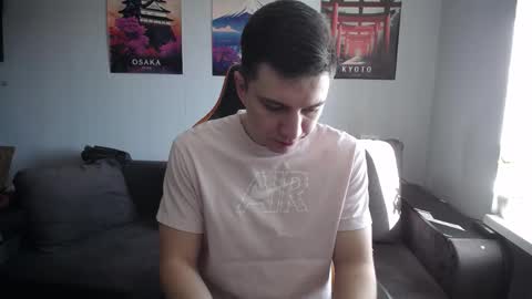 Nick   online show from March 9, 7:57 am