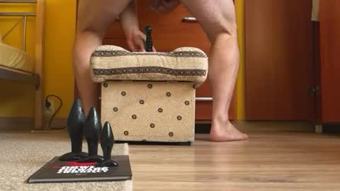 thev1nt online show from March 8, 11:03 am