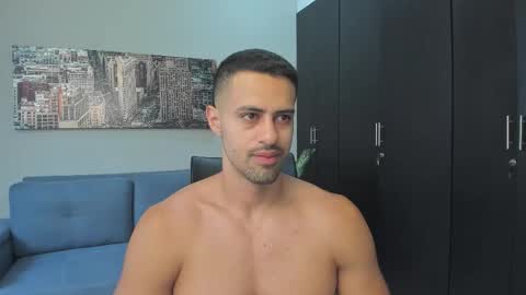 thiago_driussi online show from September 17, 12:39 pm