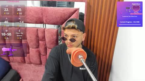 Thiago online show from December 20, 12:34 pm