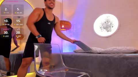 Thiago online show from October 3, 11:59 am