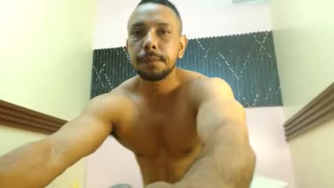 Thiago Summers online show from October 21, 5:27 pm