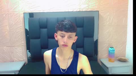 thiago_twink38 online show from November 7, 4:27 am