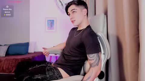 Thiago Winteer online show from March 18, 1:52 am