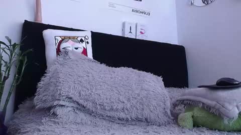 Thiago River online show from March 10, 4:35 pm