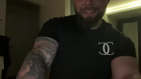 thiccbull12 online show from March 3, 8:12 am